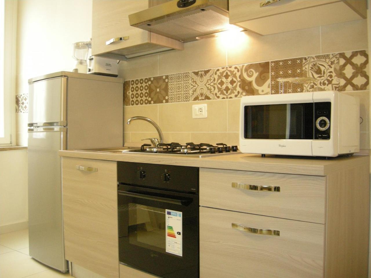 Carolina'S Home เนเปิลส์ ภายนอก รูปภาพ